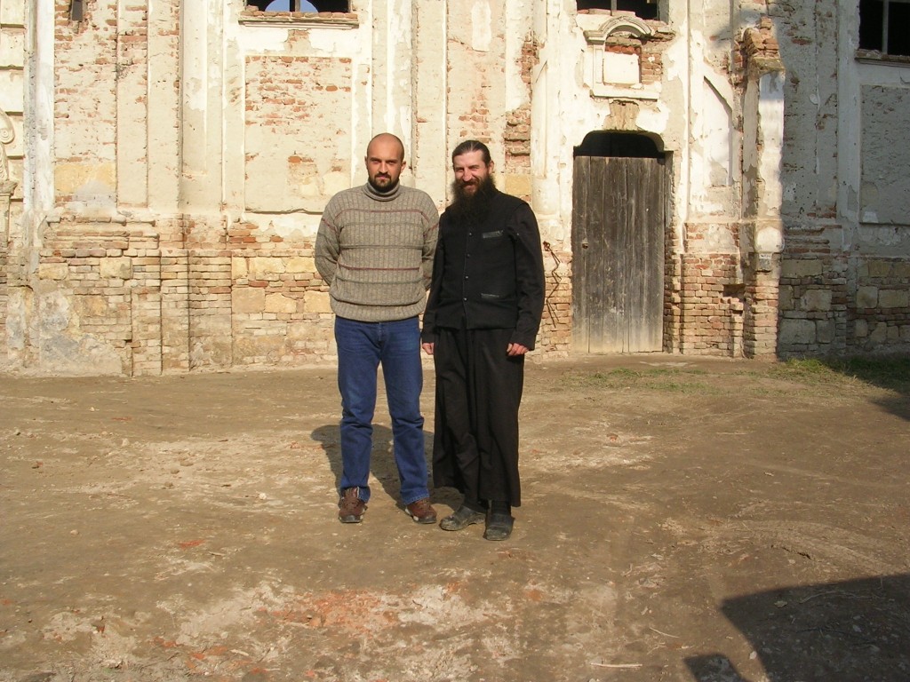 Фотографија из галерије Манастира Кувеждин, 2005 (23)